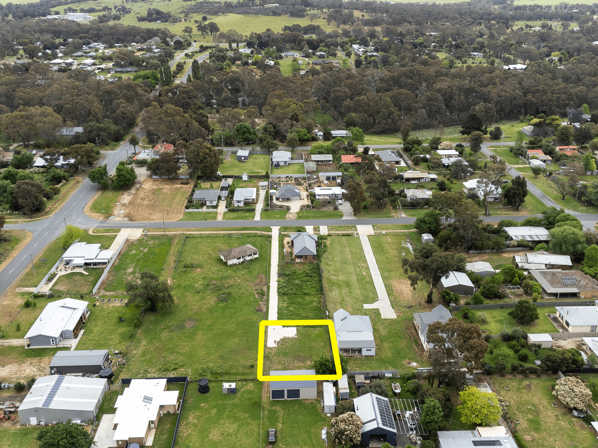 55 ANDERSON STREET, AVENEL, VIC 3664