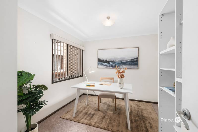 256 Gallipoli Road, Carina Heights, QLD 4152