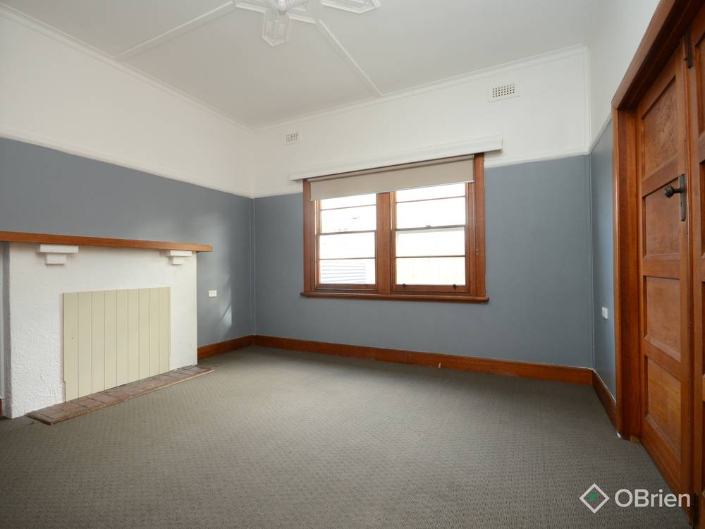 69 Francis Street, Bairnsdale, VIC 3875