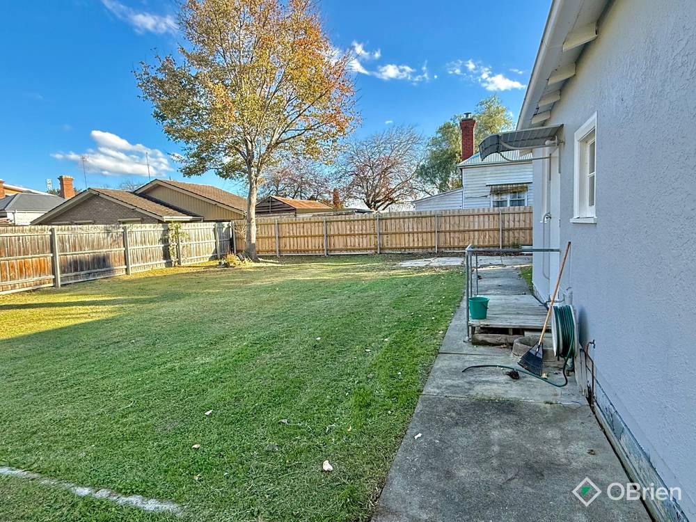 69 Francis Street, Bairnsdale, VIC 3875