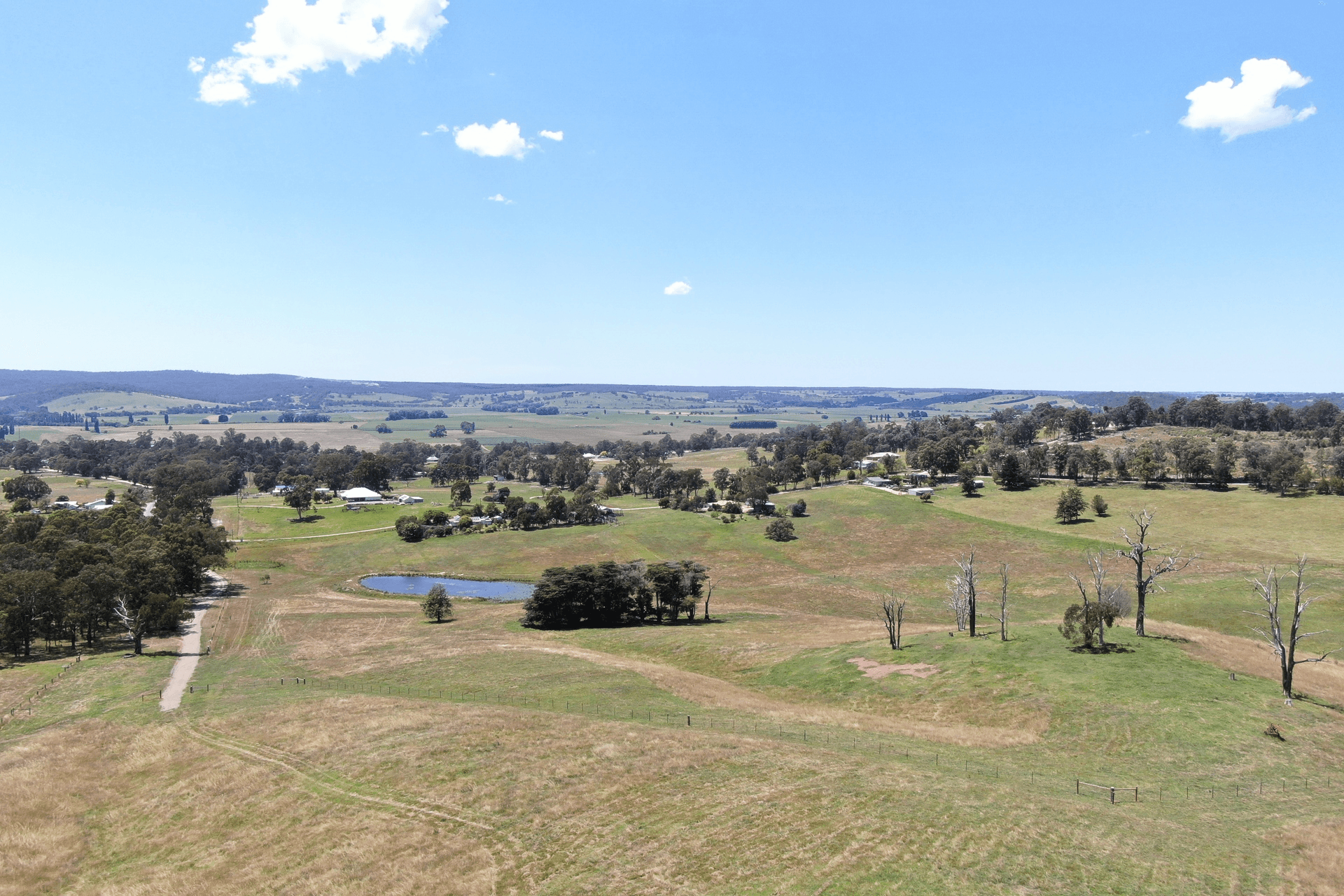 4/10 Nicholson Creek Road, Wiseleigh, VIC 3885