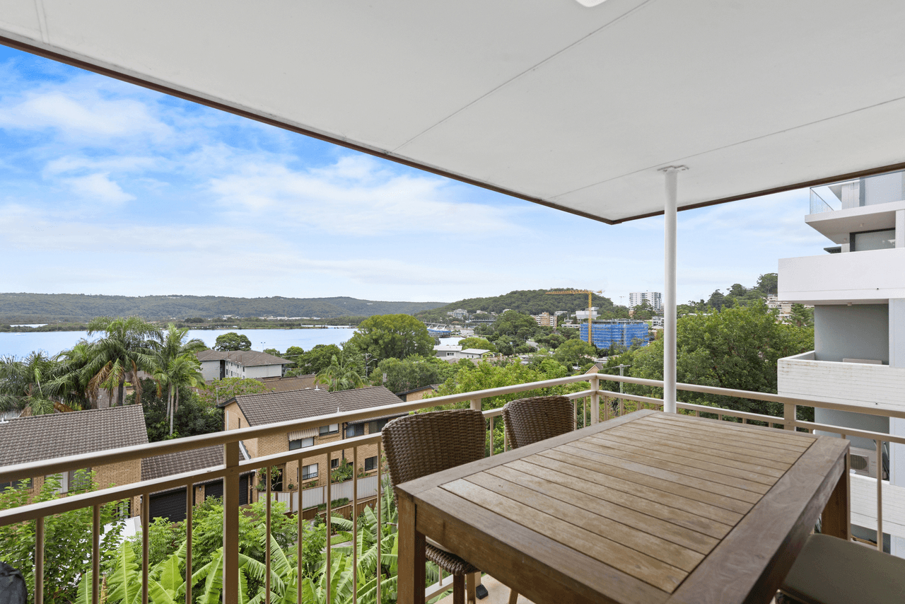 7/148 Albany Street, POINT FREDERICK, NSW 2250