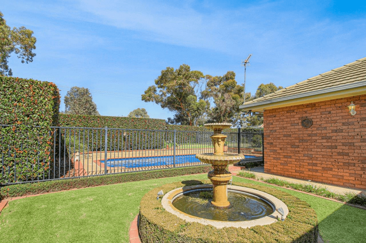 29 Lamilla Street, Glenfield Park, NSW 2650