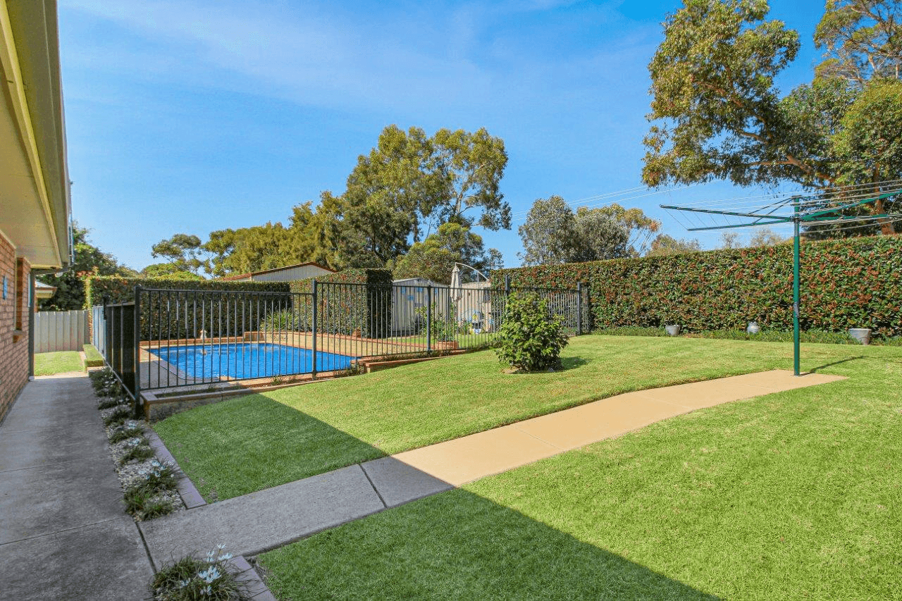 29 Lamilla Street, Glenfield Park, NSW 2650