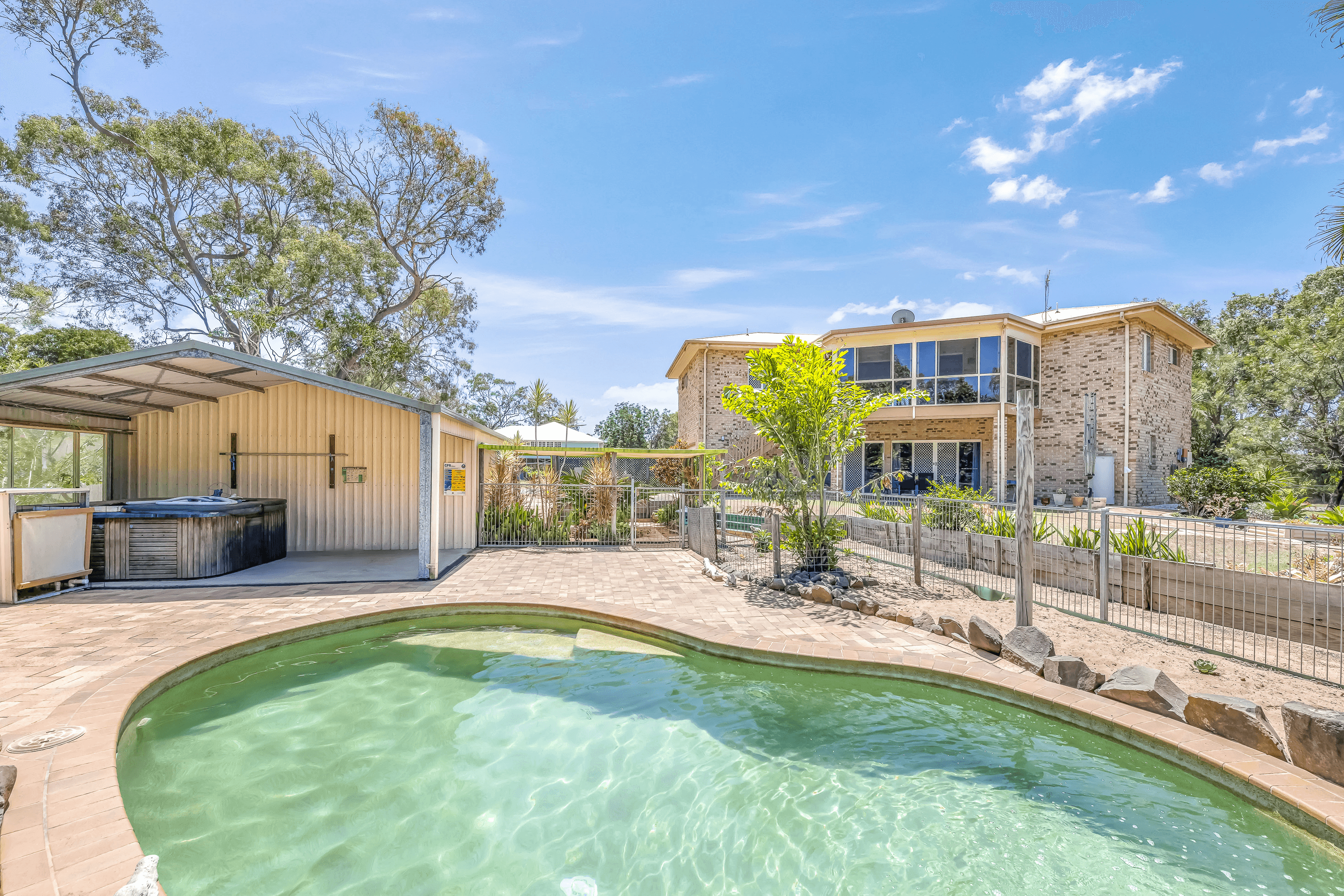 23 Royal Bvd, Moore Park Beach, QLD 4670