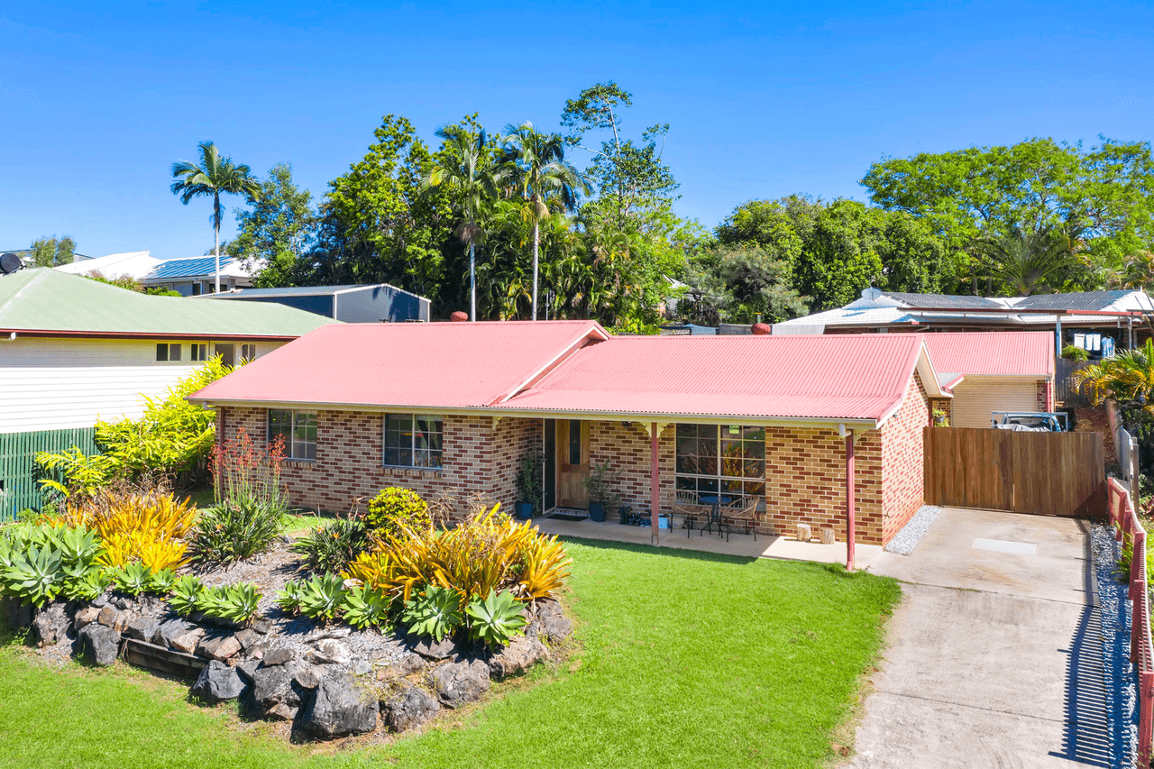 6 Possum Place, Nambour, QLD 4560