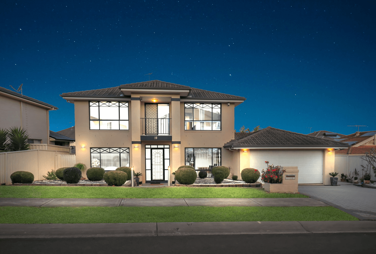 19 St Georges Crescent, Cecil Hills, NSW 2171