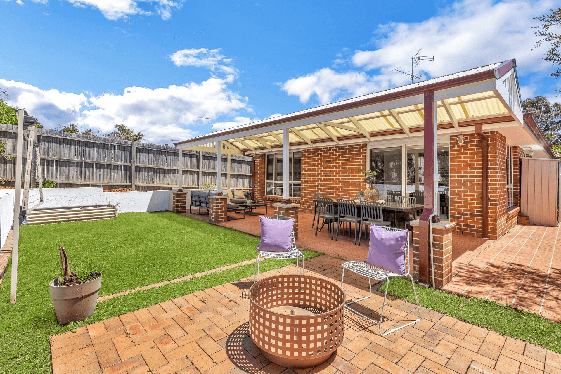 33 Yancannia Terrace, Glenwood, NSW 2768