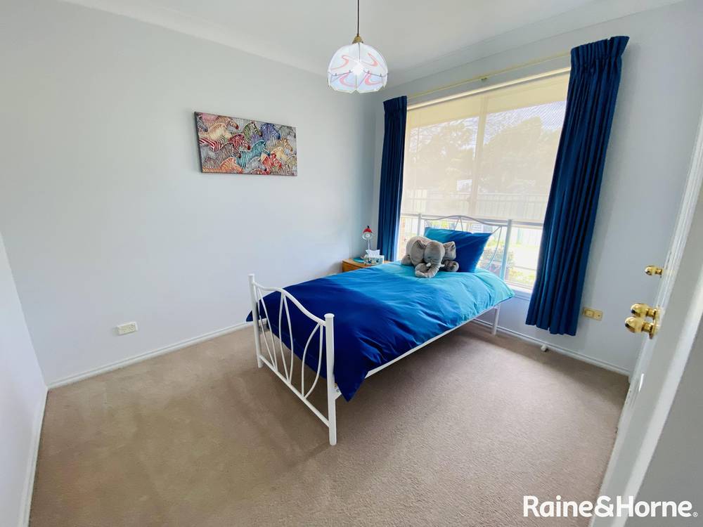 2 Angeleish Avenue, PARKES, NSW 2870