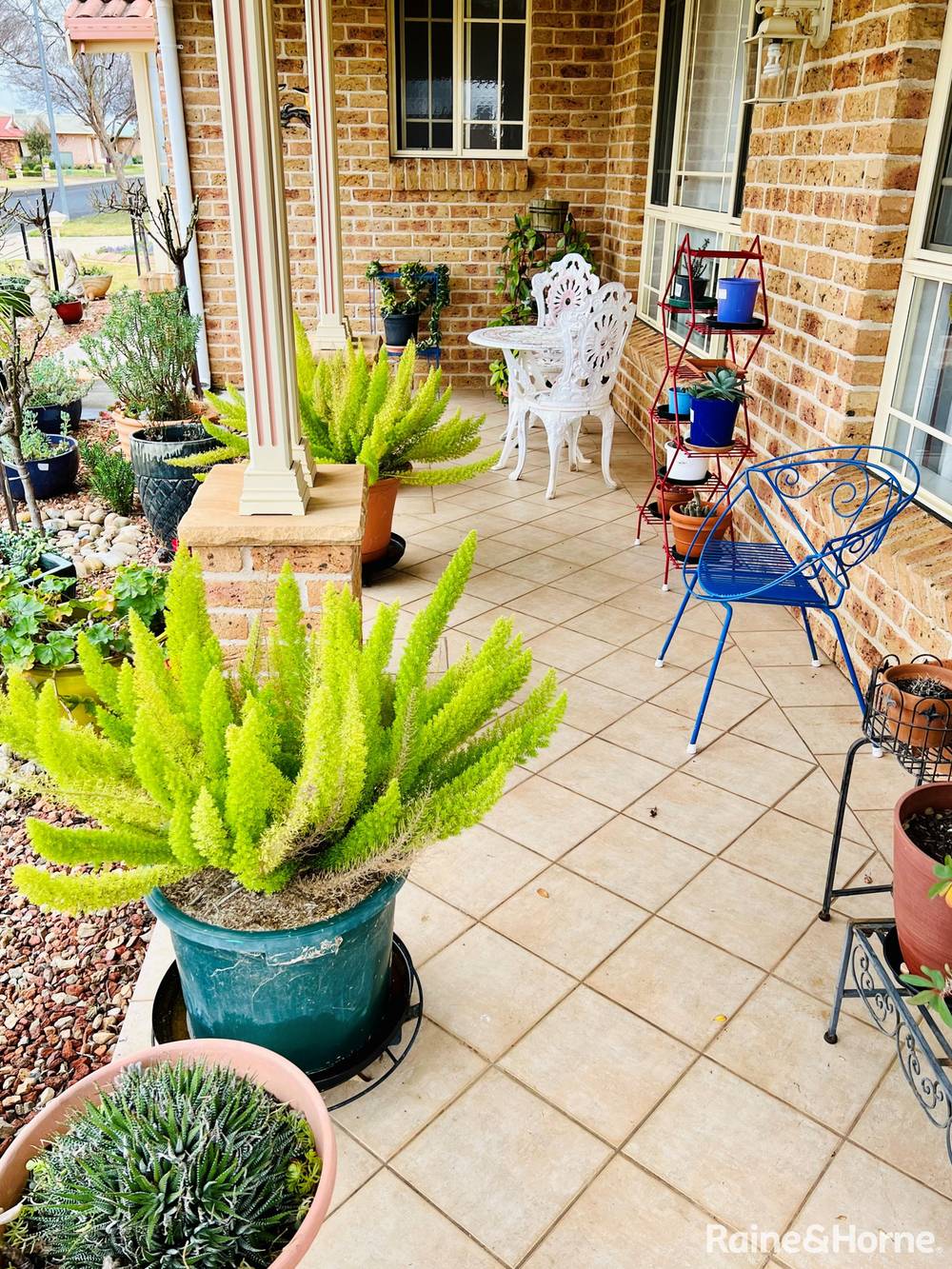 2 Angeleish Avenue, PARKES, NSW 2870