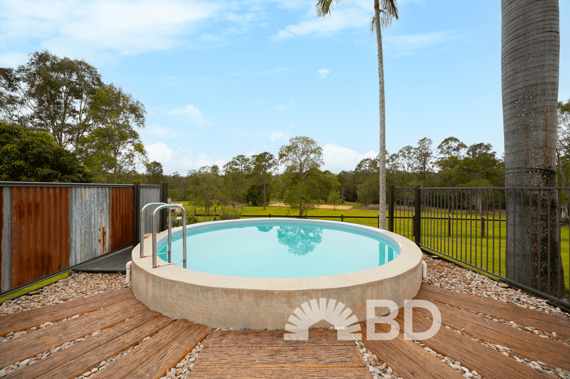 27 Honeyeater Court, UPPER CABOOLTURE, QLD 4510