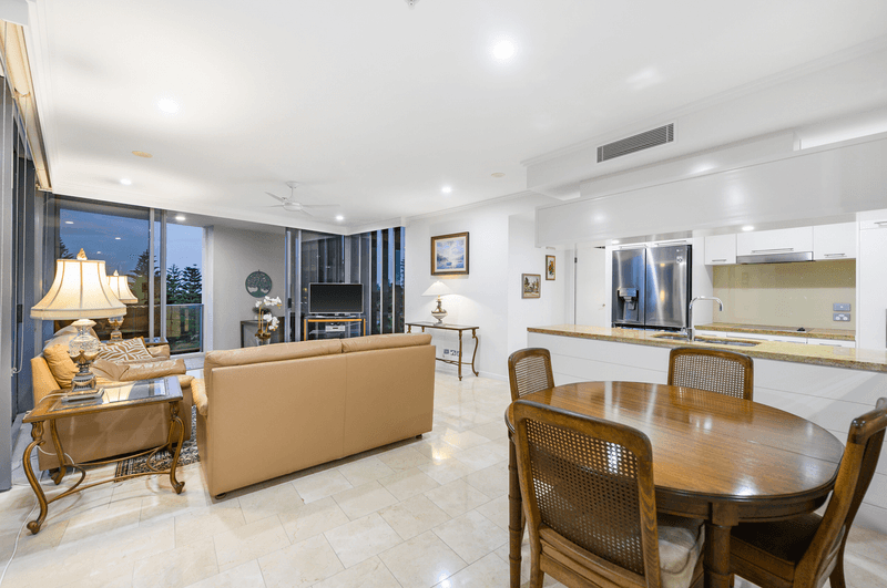 12/173 Old Burleigh Road, BROADBEACH, QLD 4218