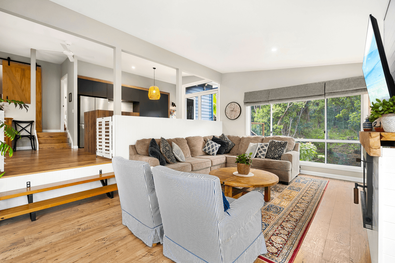 34  Thomas Waters Road, TALLEBUDGERA VALLEY, QLD 4228