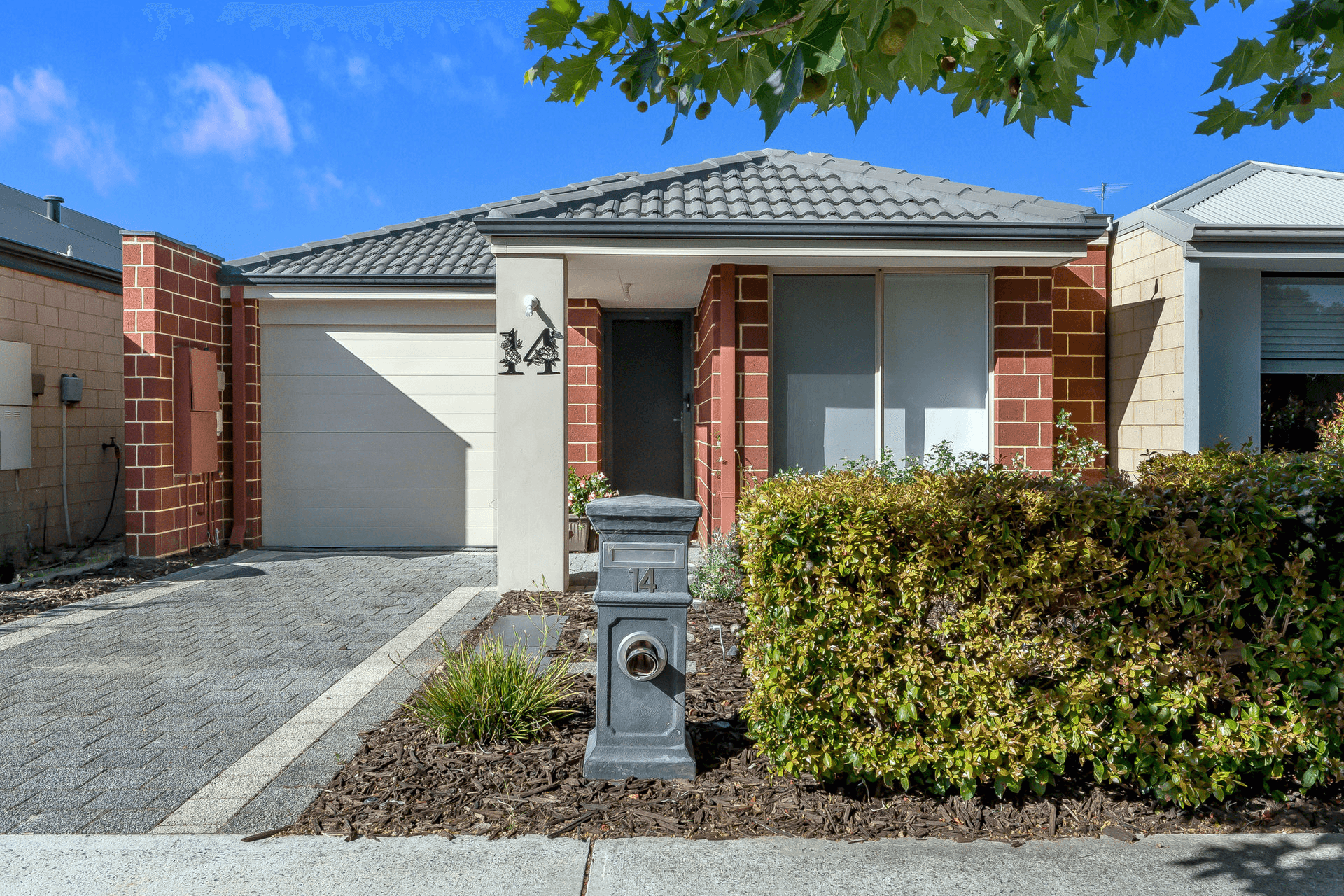 14 Grasby Way, Piara Waters, WA 6112