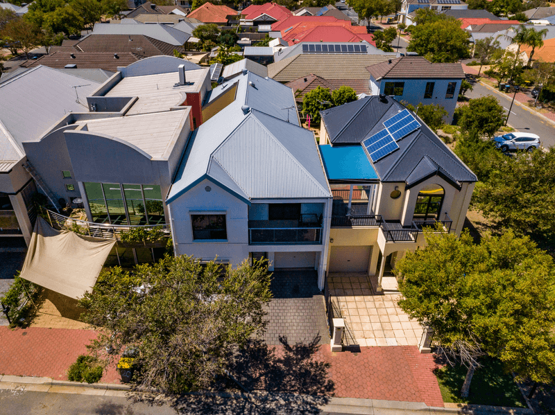 18 Knapman Crescent, PORT ADELAIDE, SA 5015