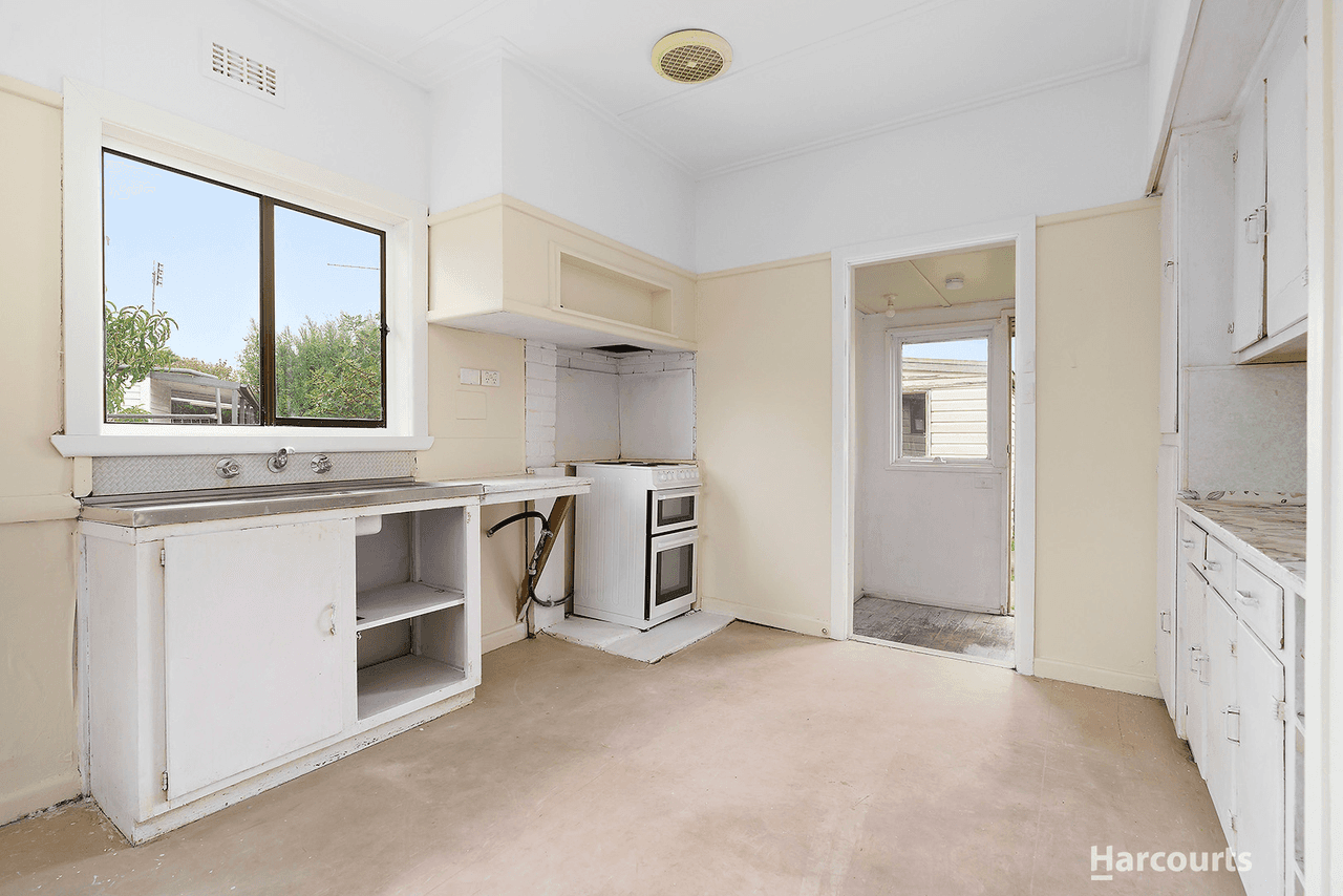 7 Wirraway Street, MOE, VIC 3825