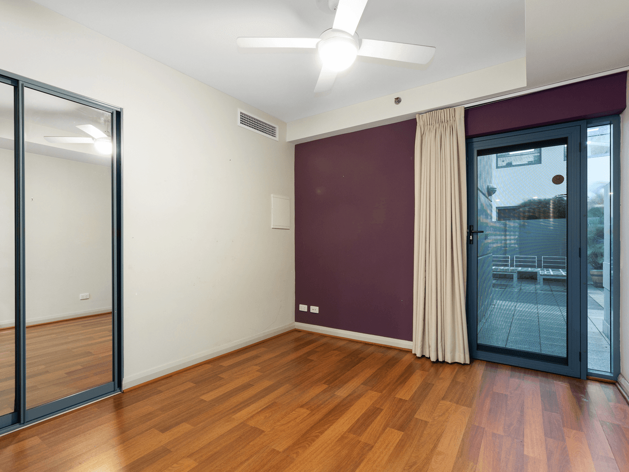 2/19 Bowman Street, SOUTH PERTH, WA 6151