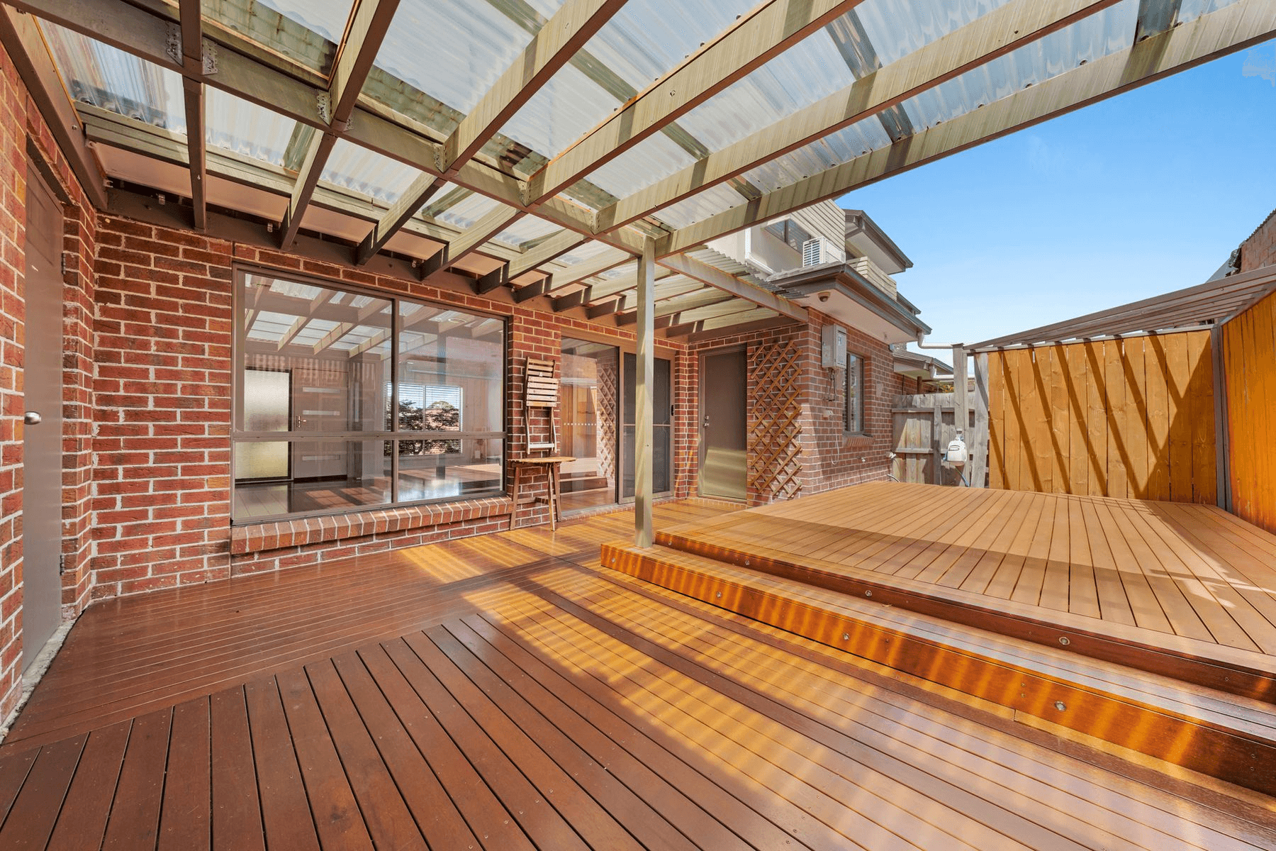 2/33 Jones Road, Dandenong, VIC 3175