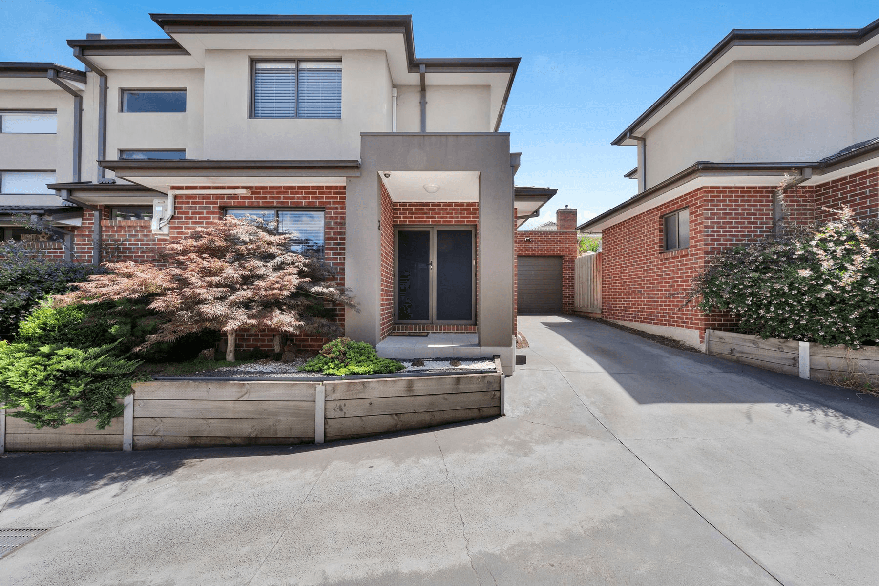 2/33 Jones Road, Dandenong, VIC 3175