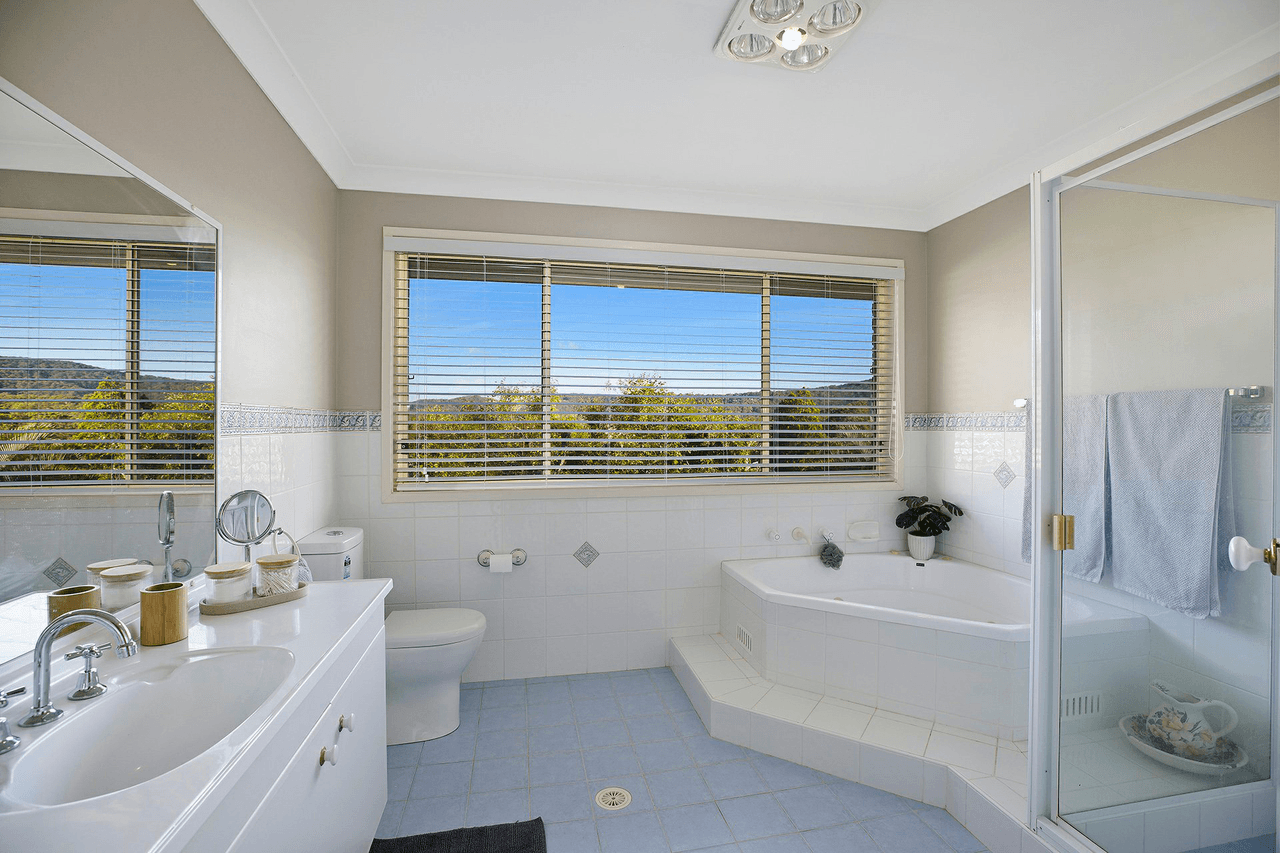 7 Felicia Close, TUMBI UMBI, NSW 2261