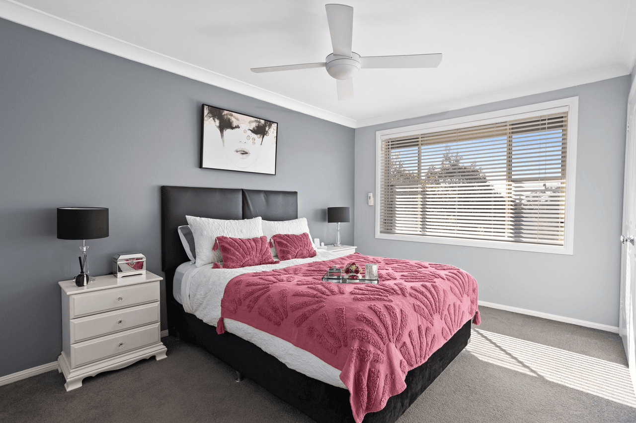 12 Gunbar Road, TAREE, NSW 2430