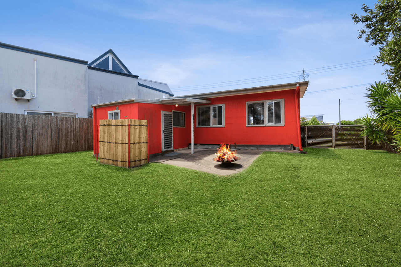 7 Coronation Drive, BROULEE, NSW 2537