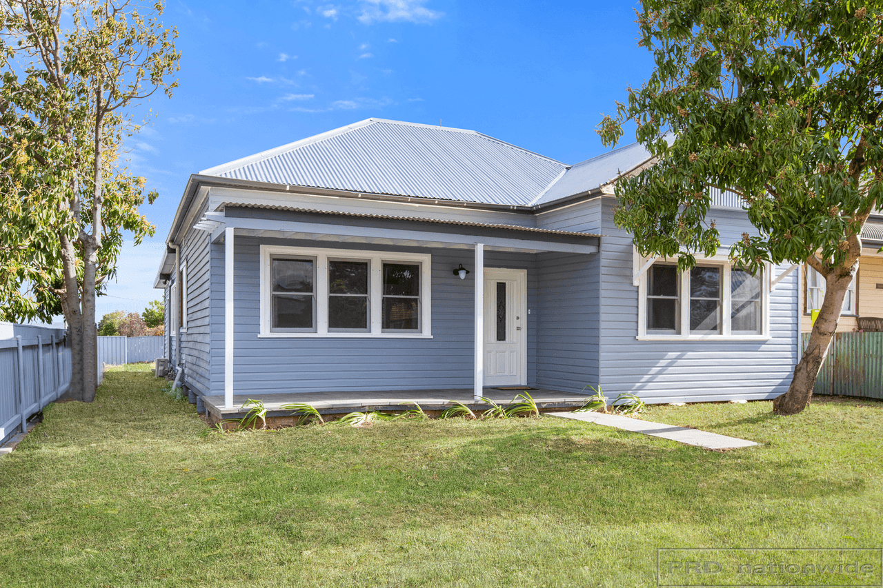2B First Avenue, RUTHERFORD, NSW 2320