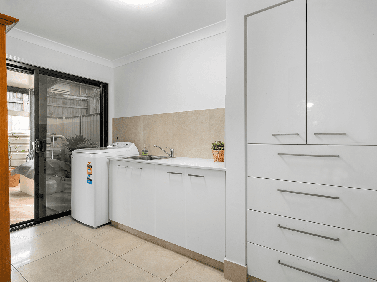 15 Comley Street, SUNNYBANK, QLD 4109