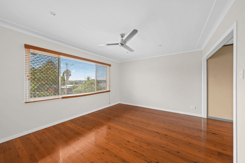 28 McNamara Street, Centenary Heights, QLD 4350