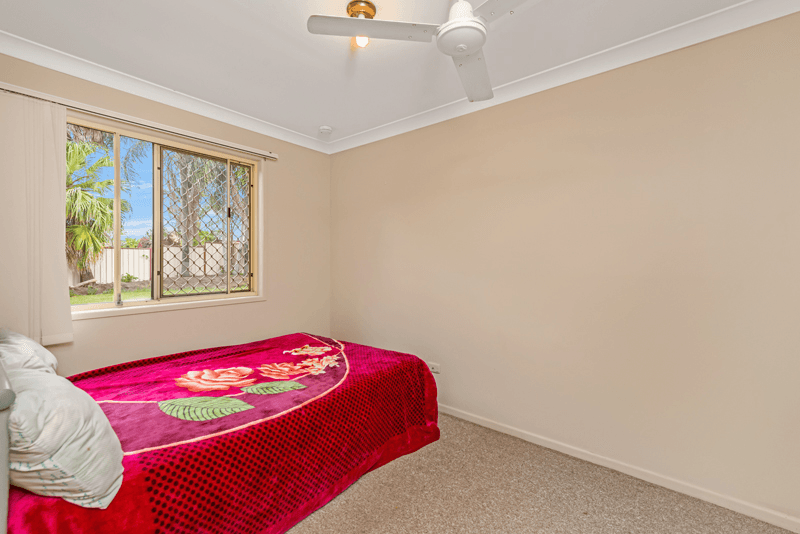 56 Hakari Street, CRESTMEAD, QLD 4132