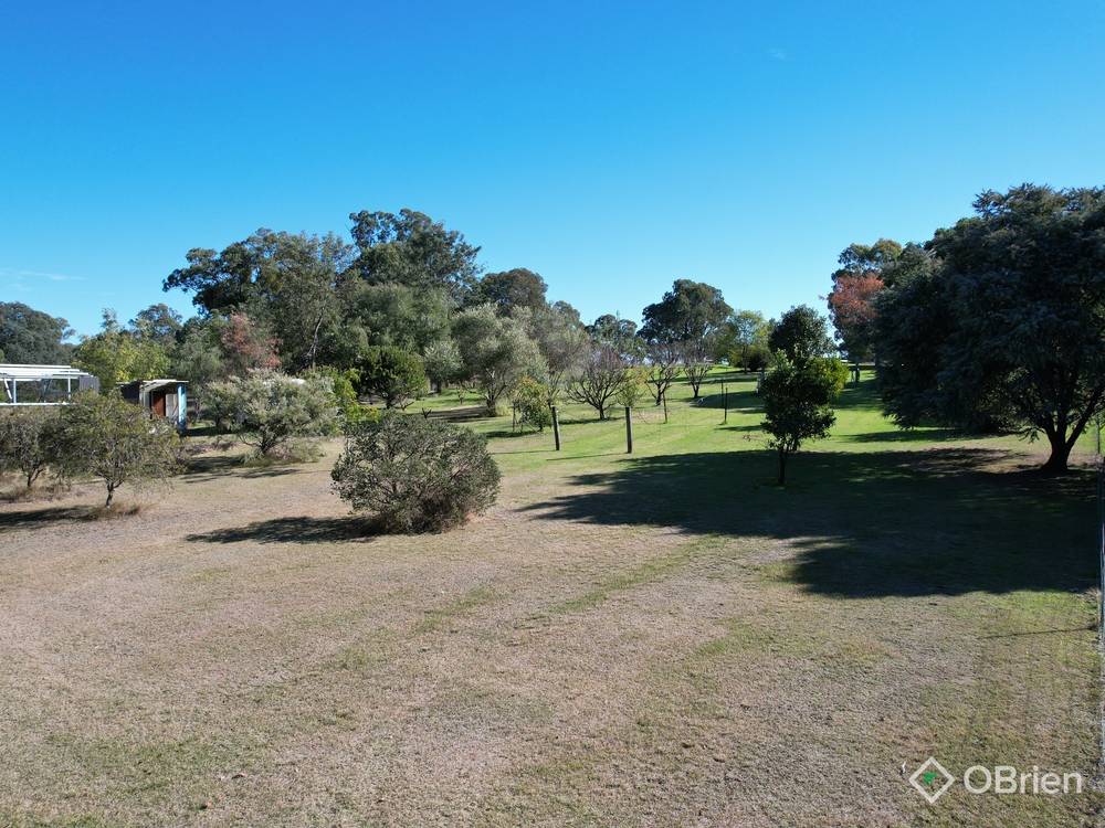 26 Dawson Street, Wiseleigh, VIC 3885