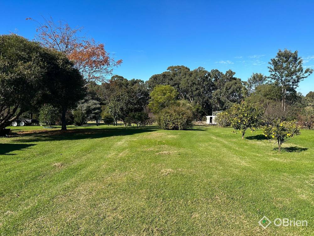 26 Dawson Street, Wiseleigh, VIC 3885