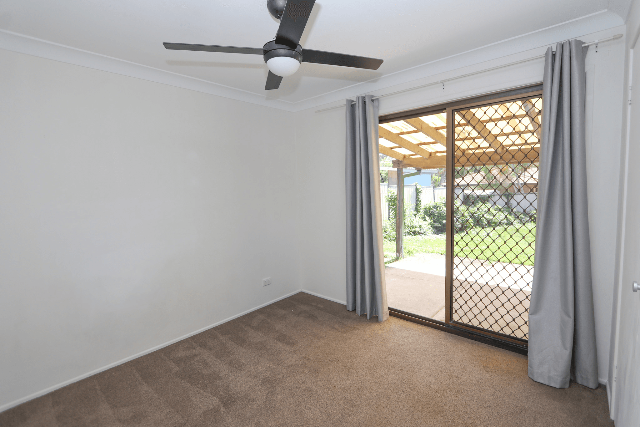 227 Cotlew Street, ASHMORE, QLD 4214