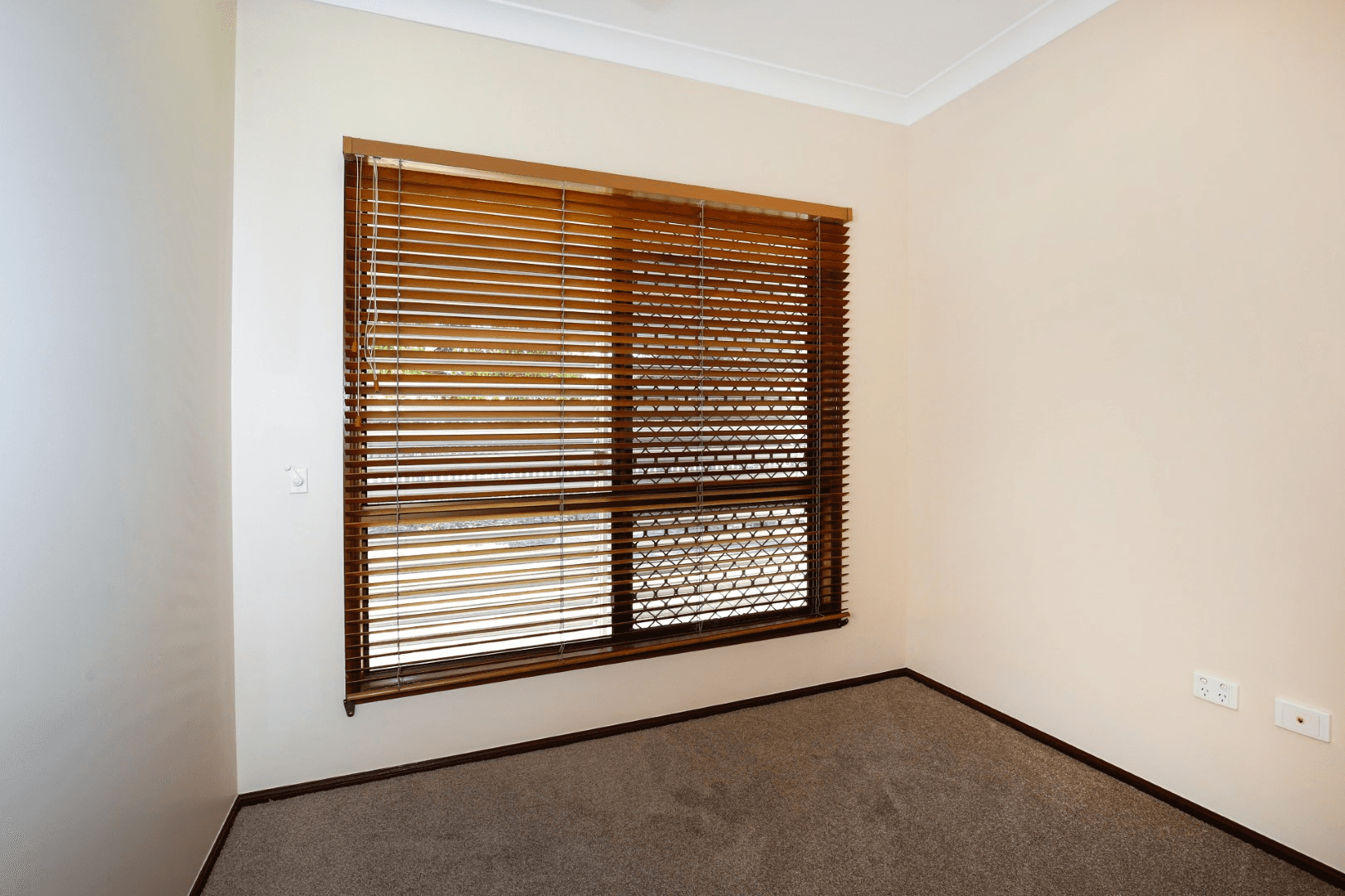 2 Jacobsen Court, ANNANDALE, QLD 4814