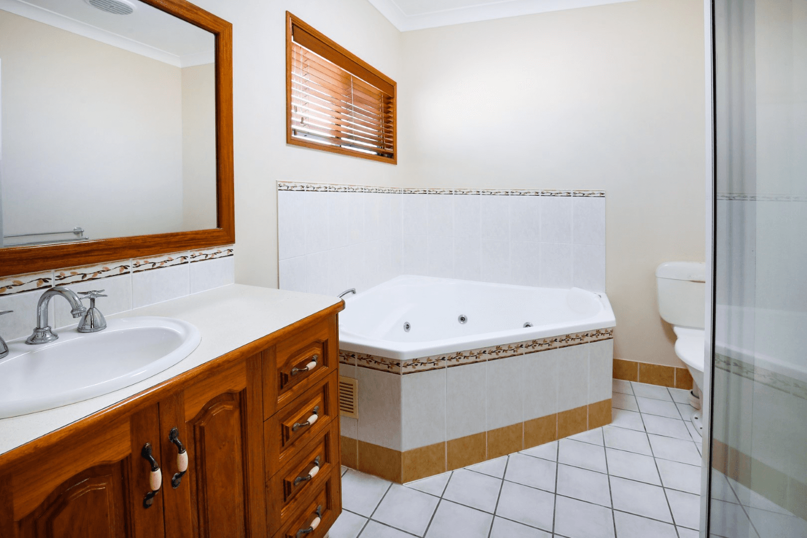 2 Jacobsen Court, ANNANDALE, QLD 4814