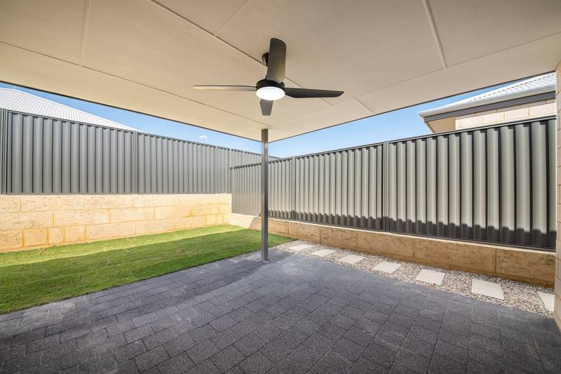 12 Coronado Way, Madora Bay, WA 6210