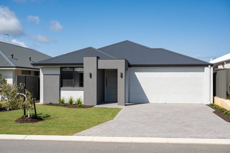 12 Coronado Way, Madora Bay, WA 6210