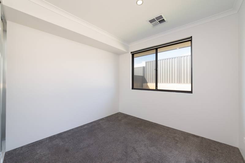 12 Coronado Way, Madora Bay, WA 6210