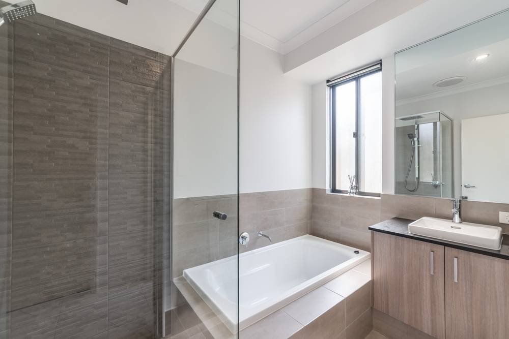 12 Coronado Way, Madora Bay, WA 6210