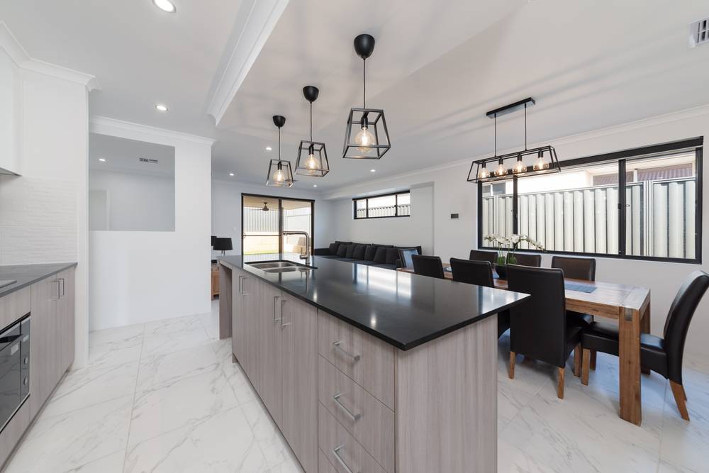 12 Coronado Way, Madora Bay, WA 6210