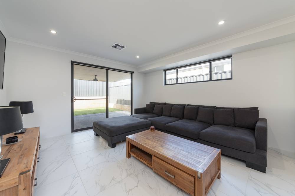 12 Coronado Way, Madora Bay, WA 6210