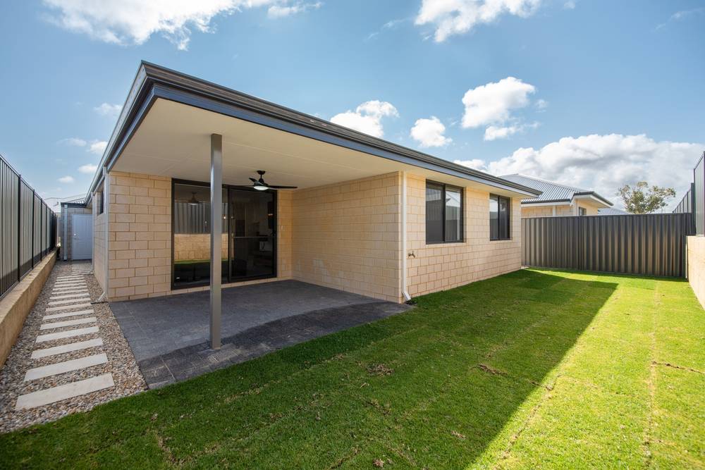 12 Coronado Way, Madora Bay, WA 6210