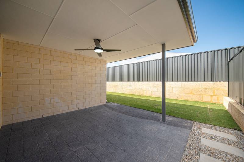 12 Coronado Way, Madora Bay, WA 6210