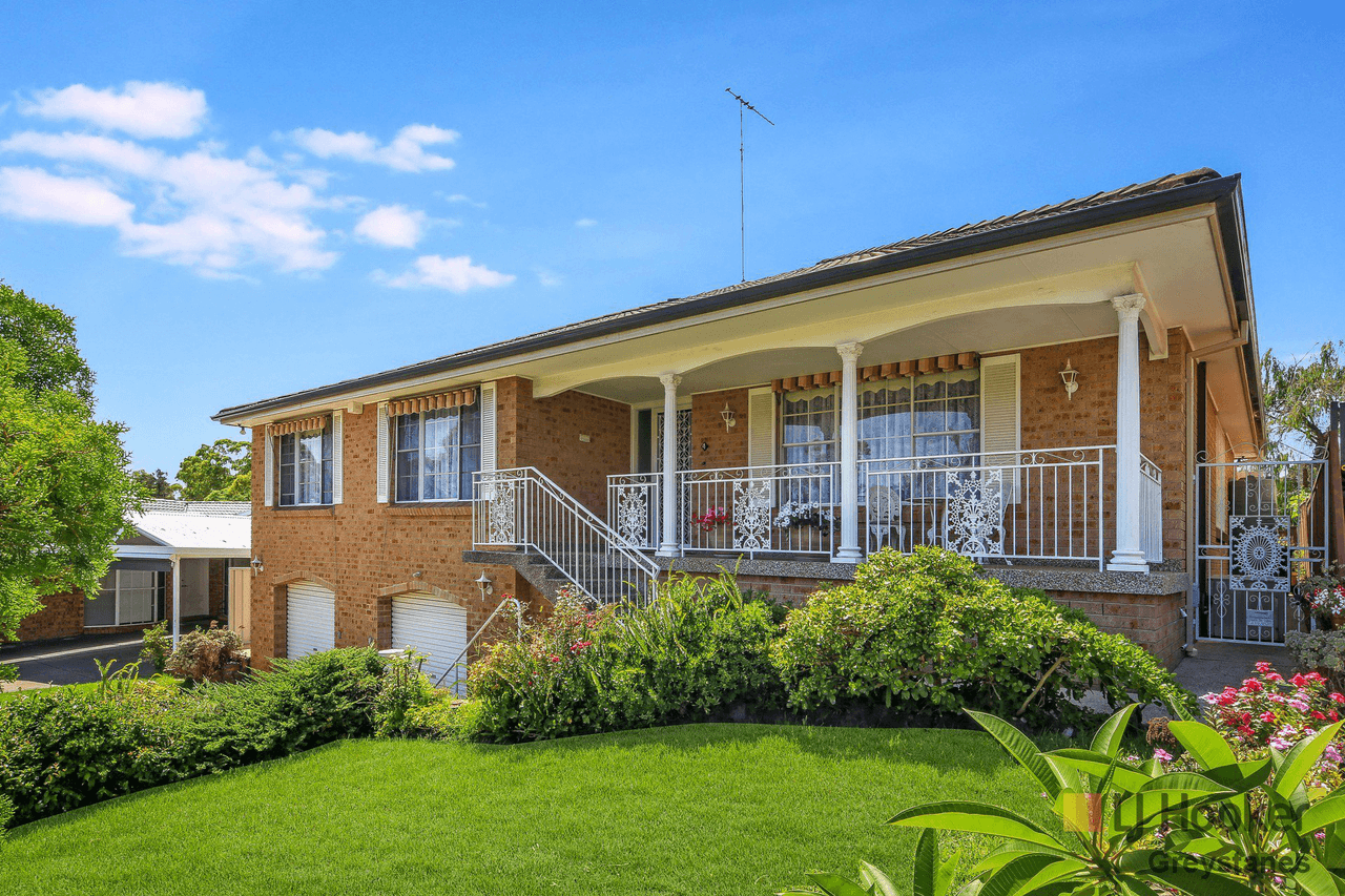 4 Poinciana Parade, GREYSTANES, NSW 2145