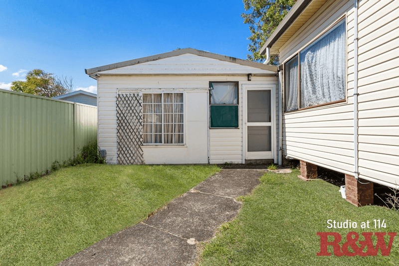 114 and 116 Barrenjoey Road, Ettalong Beach, NSW 2257