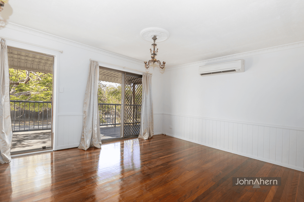 25 Winifred St, Kingston, QLD 4114