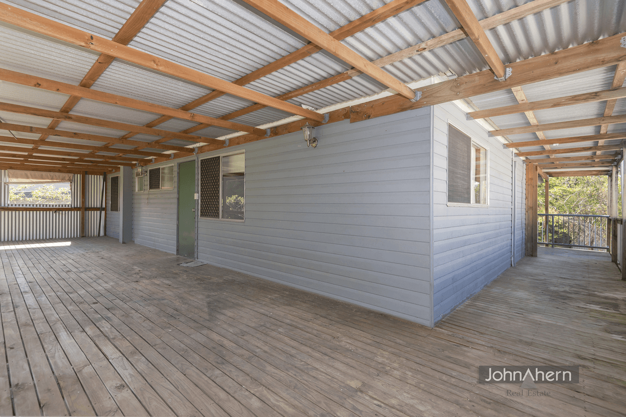 25 Winifred St, Kingston, QLD 4114