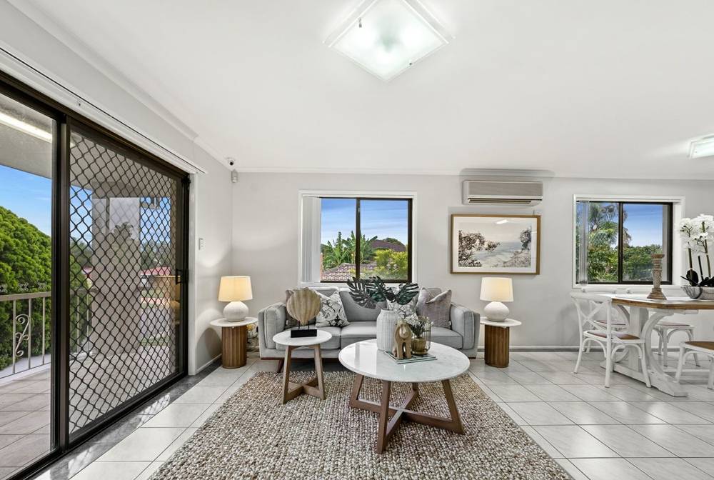 11 Aldersgate St, Oxley, QLD 4075