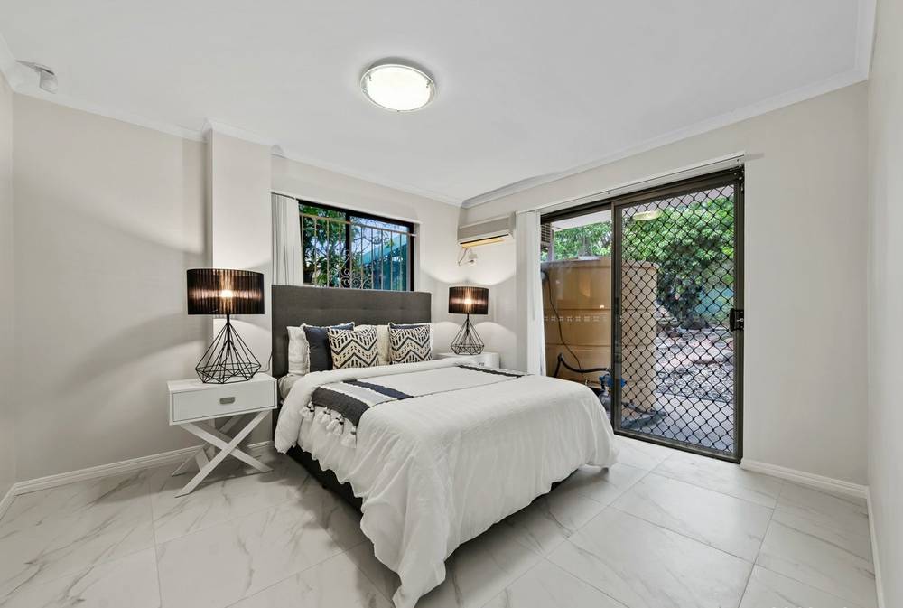 11 Aldersgate St, Oxley, QLD 4075