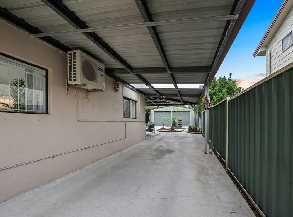 11 Aldersgate St, Oxley, QLD 4075